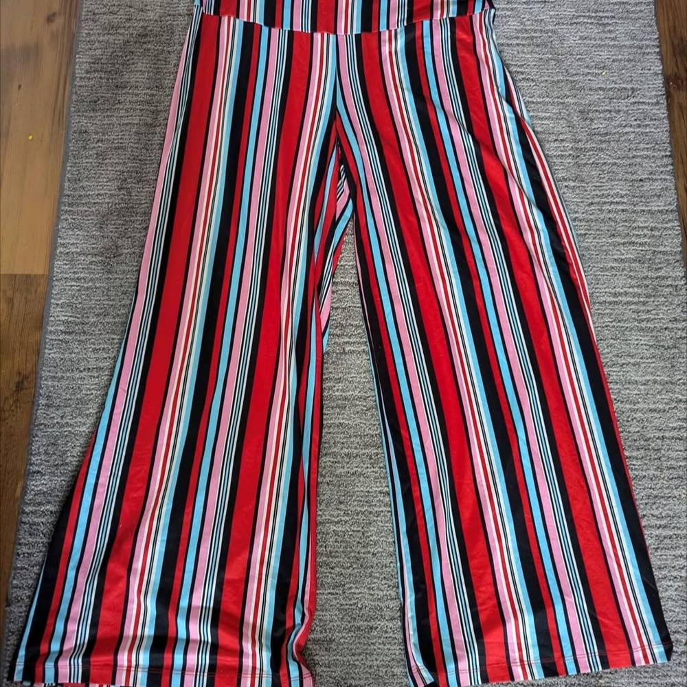 NWOT Plus Size Striped Super Soft Wide-Leg Pants